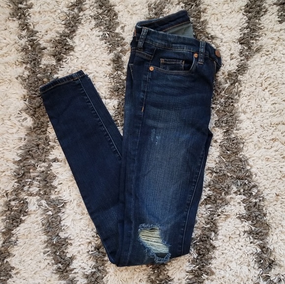 Blank NYC Denim - Blank NYC Mid Rise Skinny Jeans